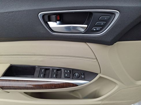 Used 2018 Acura TLX V6 w/ Technology Package image 12