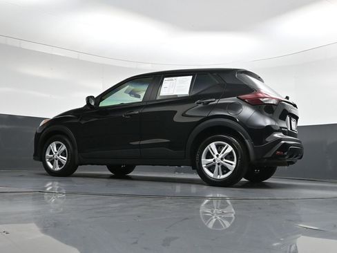 Certified 2025 Nissan Kicks Play S FWD image 46