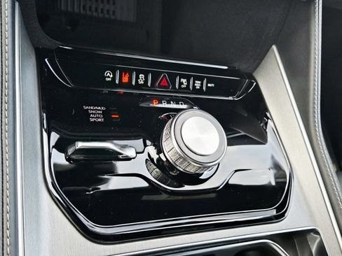 New 2026 Jeep Grand Wagoneer Limited AWD/4WD image 30