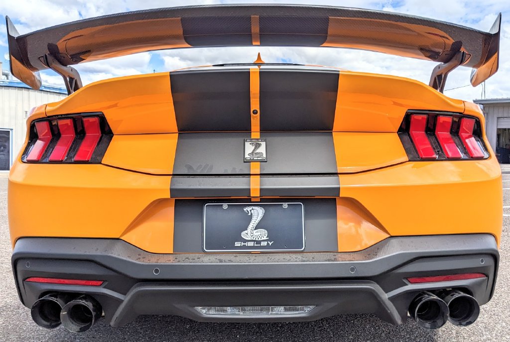 New 2026 Ford Mustang GT Premium w/ GT Performance Package RWD image 9