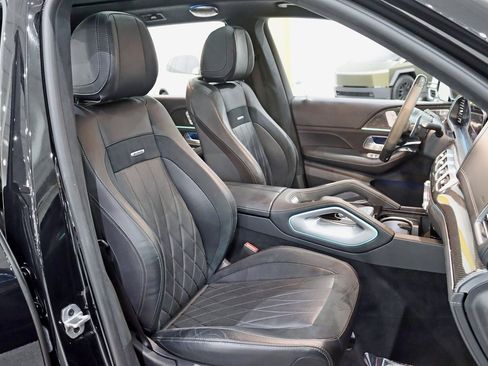 Used 2022 Mercedes-Benz GLS 63 AMG 4MATIC image 33