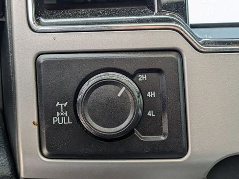 Used 2022 Ford F250 Lariat w/ Tremor Off-Road Package image 14