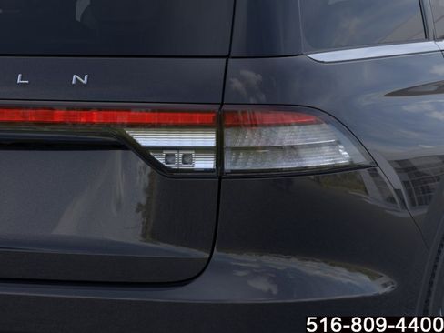 Used 2026 Lincoln Aviator AWD image 22