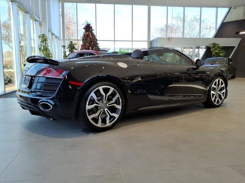 Used 2011 Audi R8 V10 AWD/4WD image 7