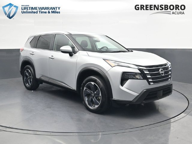 Used 2025 Nissan Rogue SV FWD image 3