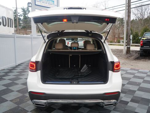 Used 2022 Mercedes-Benz GLC 300 4MATIC w/ Premium Package Lite image 51