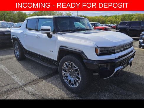 Used 2024 GMC Hummer EV 3X AWD/4WD image 8