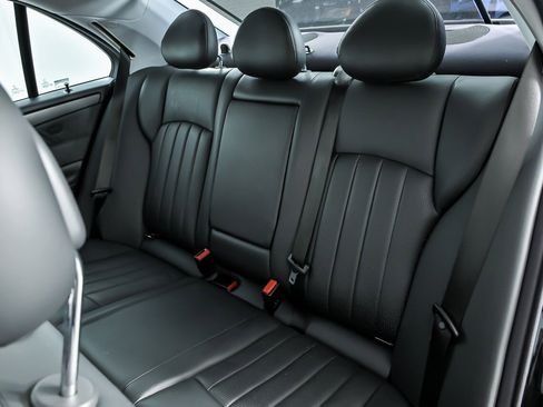 Used 2003 Mercedes-Benz C 32 AMG image 24