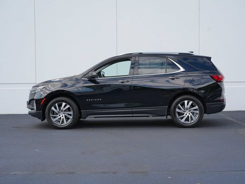 Used 2024 Chevrolet Equinox Premier AWD/4WD image 6