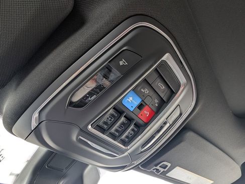 New 2026 Jeep Grand Cherokee Limited w/ Limited Altitude Package image 33