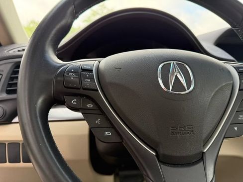 Used 2013 Acura ILX w/ Technology Package FWD image 13