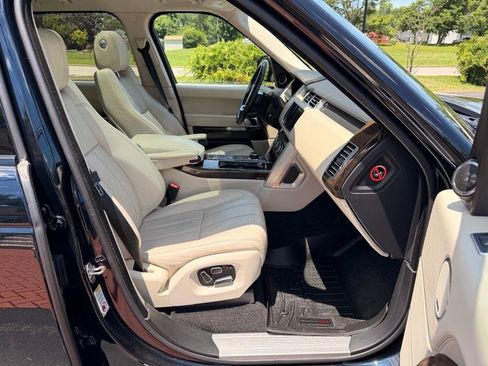 Used 2014 Land Rover Range Rover Supercharged AWD/4WD image 12