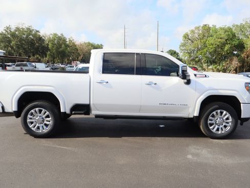 Used 2020 GMC Sierra 2500 Denali w/ Denali Ultimate Package AWD/4WD image 10