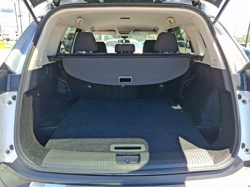 Used 2021 Nissan Rogue SV AWD/4WD image 28