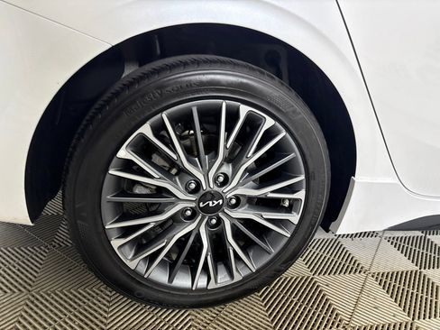 Used 2024 Kia Forte GT-Line FWD image 31