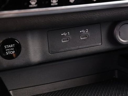 Certified 2026 Nissan Rogue SV FWD image 20
