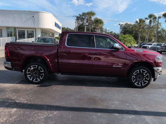 Used 2025 RAM 1500 Limited AWD/4WD image 3