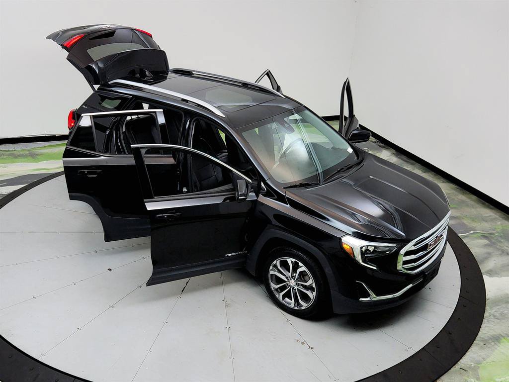Used 2020 GMC Terrain SLT w/ GMC Pro Grade Package AWD/4WD image 37