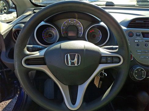 Used 2013 Honda Fit image 17