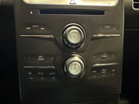 Used 2019 Ford Flex SEL w/ Equipment Group 202A image 40