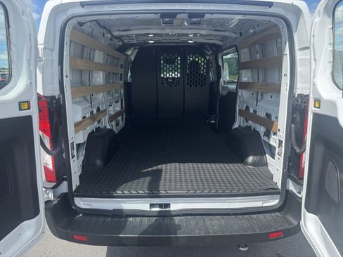 Used 2025 Ford Transit 250 Low Roof w/ Exterior Upgrade Package RWD image 5
