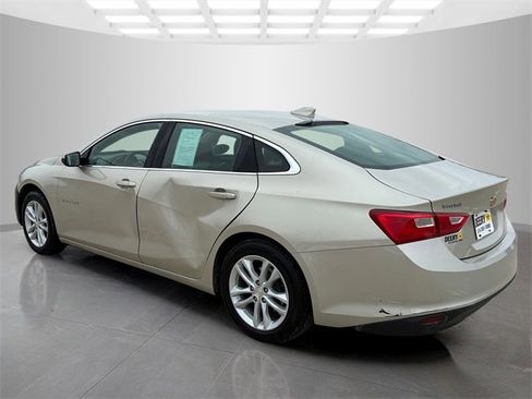 Used 2016 Chevrolet Malibu LT image 6