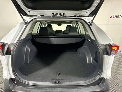 Used 2024 Toyota RAV4 XLE image 31