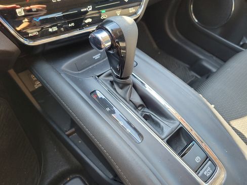 Certified 2022 Honda HR-V EX image 33