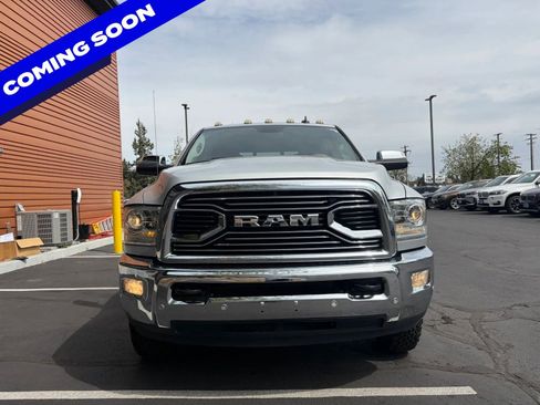 Used 2018 RAM 3500 Laramie Longhorn AWD/4WD image 8