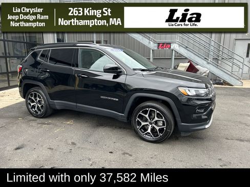 Used 2025 Jeep Compass Limited AWD/4WD image 1