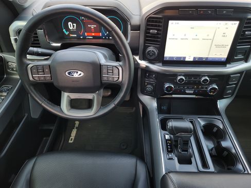 Used 2022 Ford F150 Lariat AWD/4WD image 29