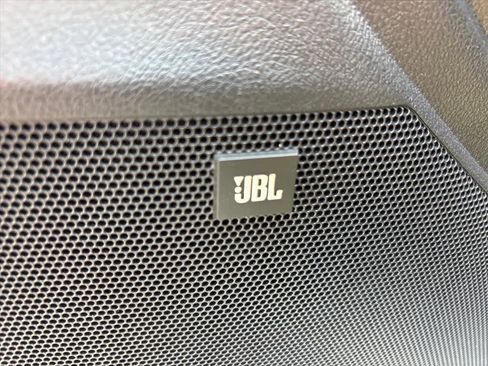 Used 2015 Toyota Avalon Limited FWD image 16