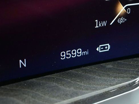 Used 2025 Cadillac Escalade IQ Sport 2 image 13