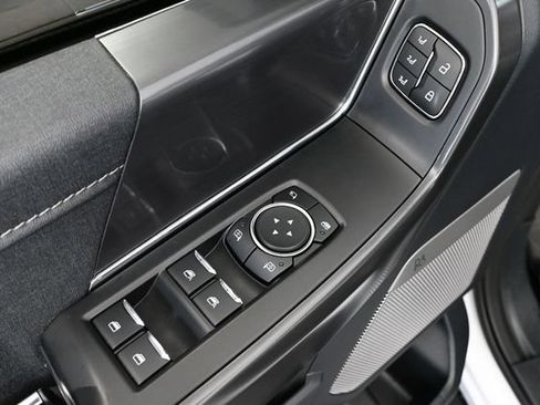 Used 2024 Ford F150 Lariat AWD/4WD image 21