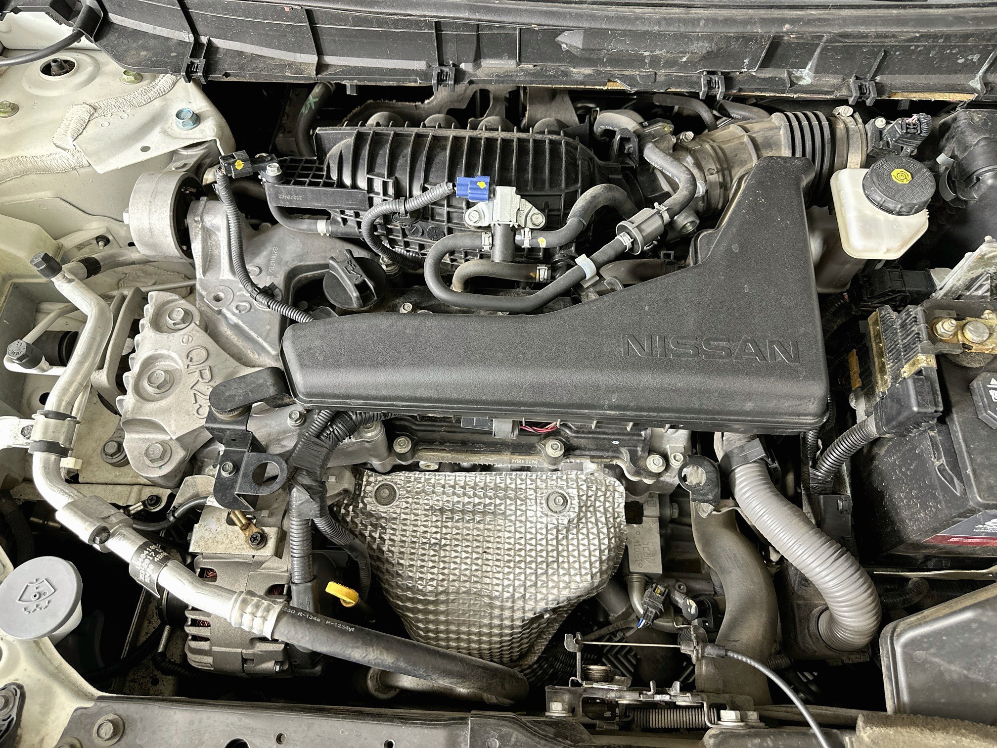 Used 2018 Nissan Rogue SV w/ Premium Package FWD image 33