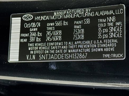 Used 2025 Hyundai Santa Cruz SE AWD/4WD image 16