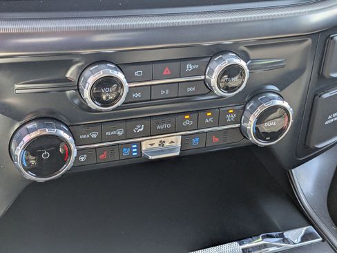Certified 2025 Ford F150 Lariat AWD/4WD image 29