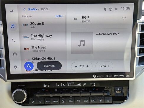 Used 2023 Toyota Sequoia Capstone image 19