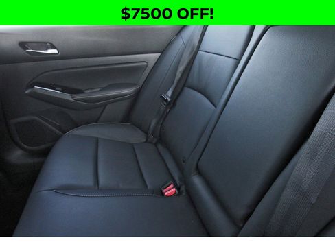 New 2025 Nissan Altima 2.5 SR w/ SR Premium Package image 17