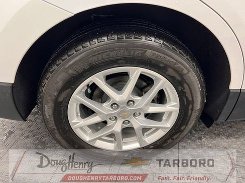 Used 2024 Chevrolet Equinox LS w/ LS Convenience Package FWD image 18