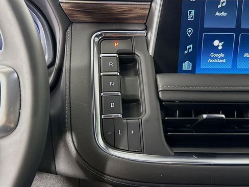 Used 2024 Chevrolet Tahoe LT AWD/4WD image 19