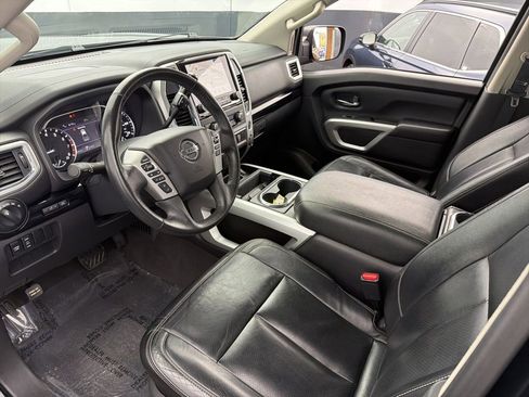 Used 2021 Nissan Titan SV w/ SV Convenience Package AWD/4WD image 10
