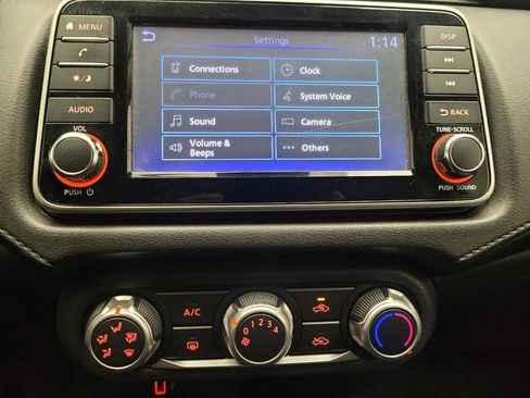 Used 2020 Nissan Versa S image 25