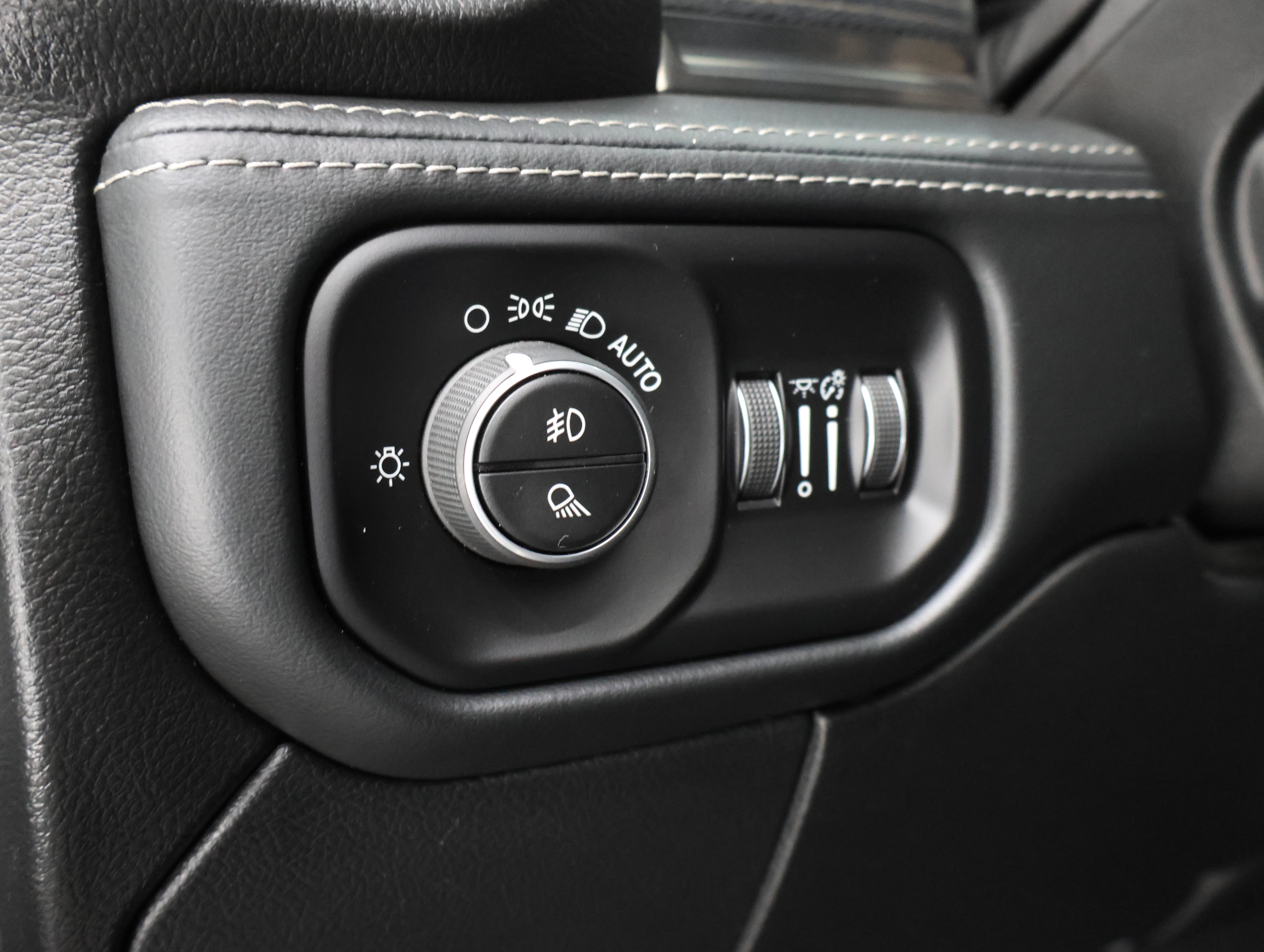 Used 2019 RAM 3500 Limited AWD/4WD image 46