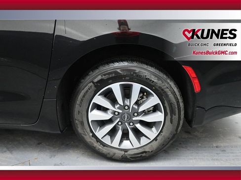 Used 2024 Chrysler Pacifica Select FWD image 14