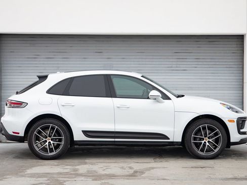Used 2022 Porsche Macan image 8