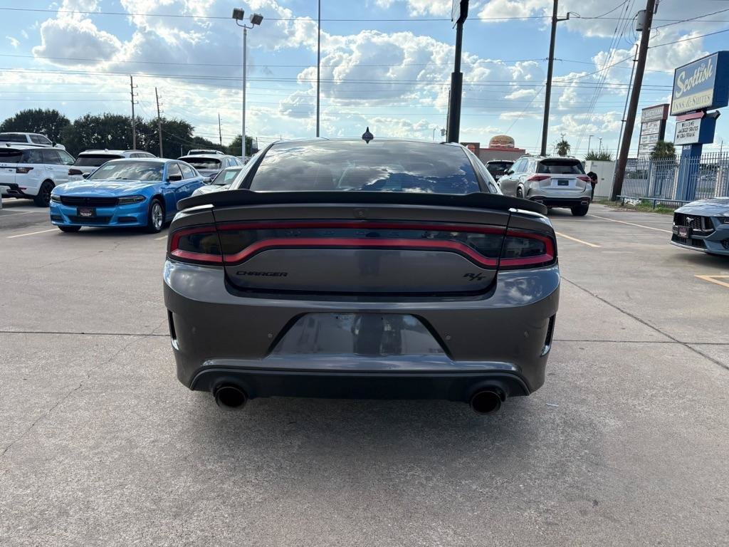 Used 2021 Dodge Charger R/T w/ Blacktop Package RWD image 5