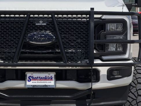 Used 2023 Ford F250 Lariat w/ Sport Appearance Package AWD/4WD image 8
