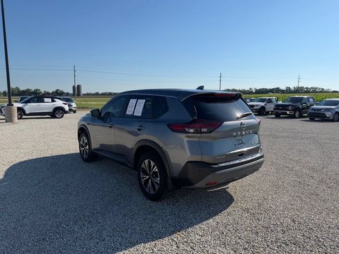 Used 2023 Nissan Rogue SV AWD/4WD image 5