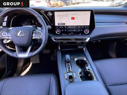Certified 2025 Lexus RX 350 Premium image 12